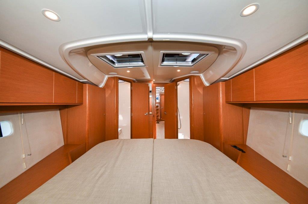 Bavaria C46 — photo 34