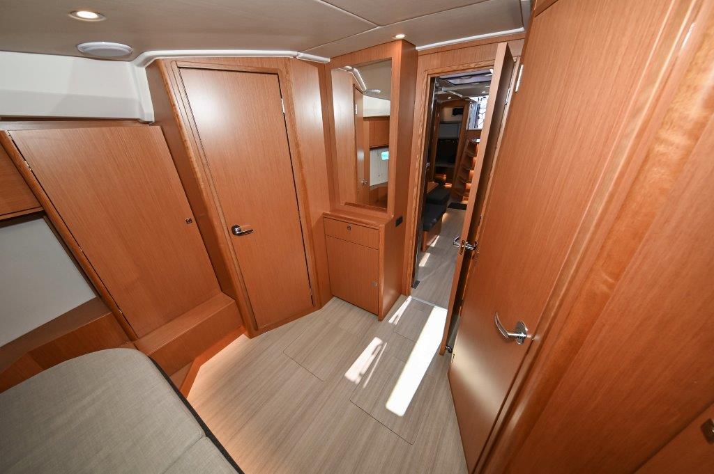 Bavaria C46 — photo 62