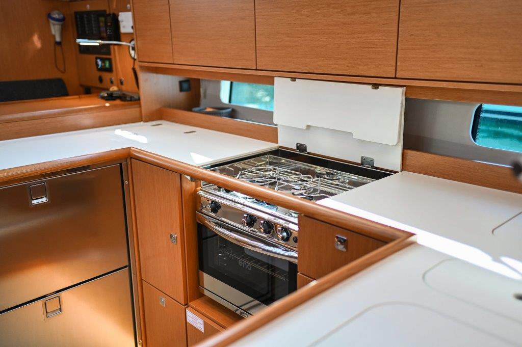 Bavaria C46 — photo 117