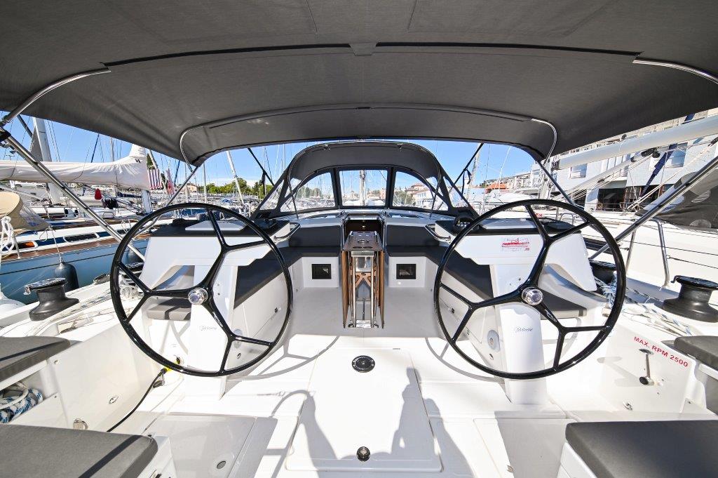 Bavaria C46 — photo 40