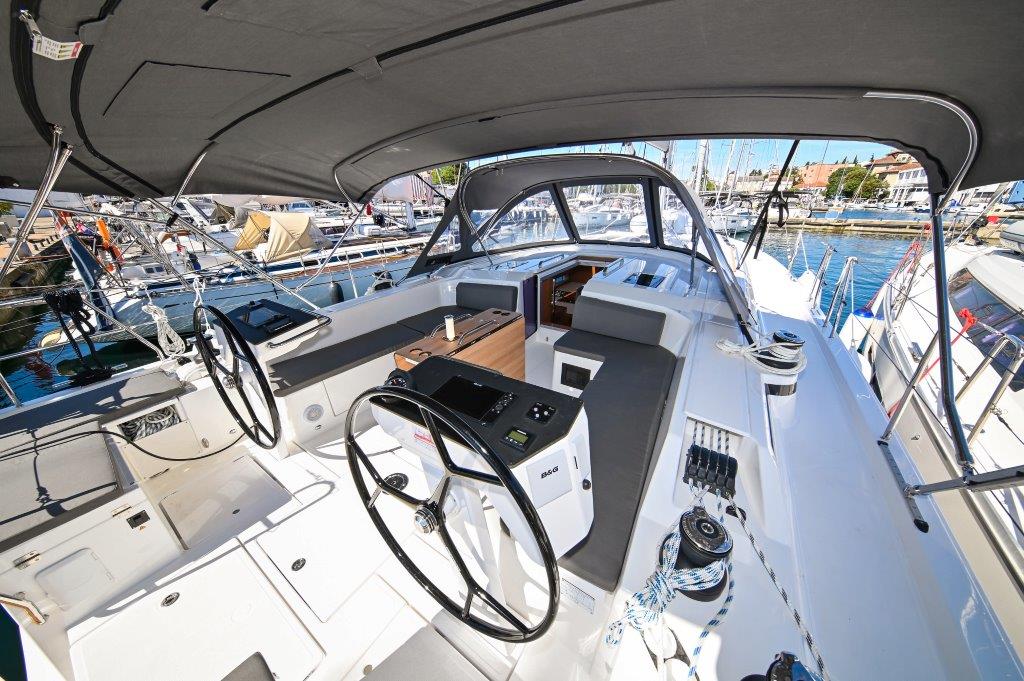 Bavaria C46 — photo 9