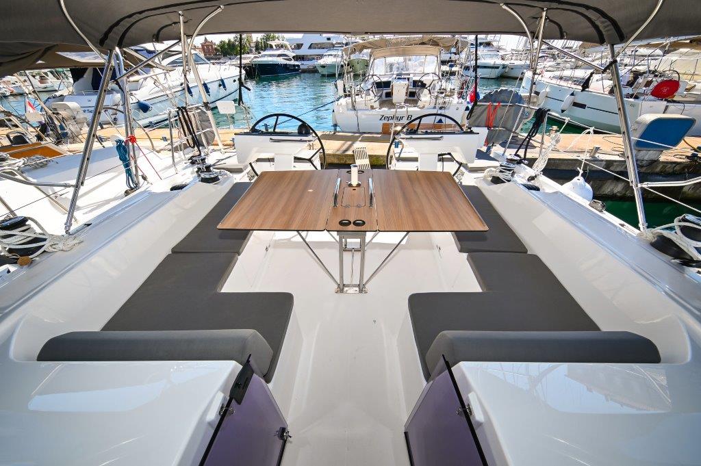 Bavaria C46 — photo 5