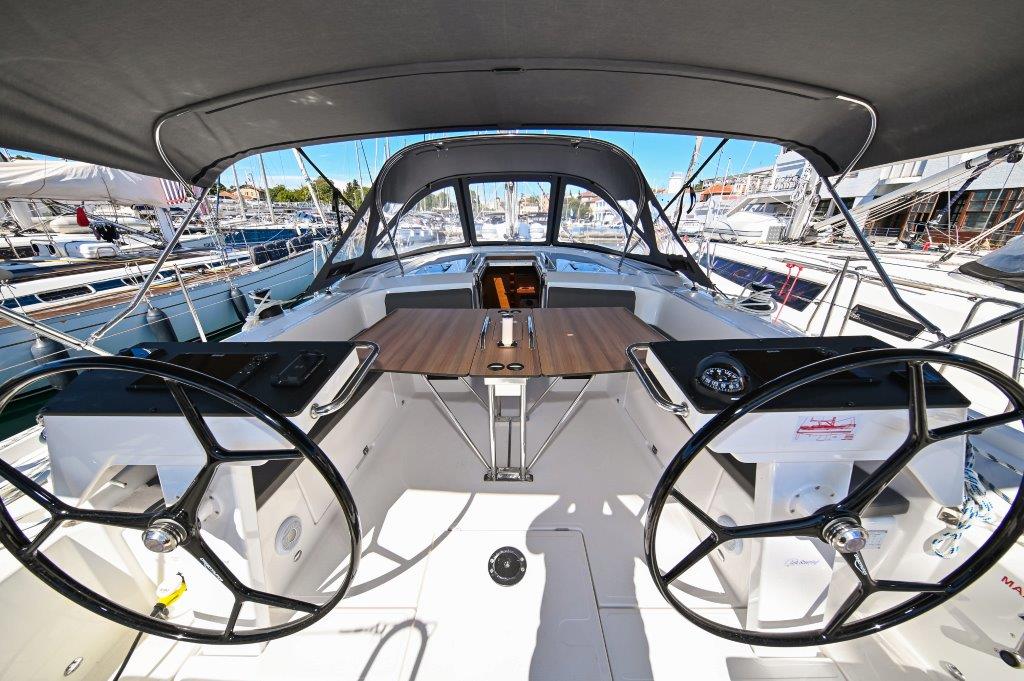 Bavaria C46 — photo 123
