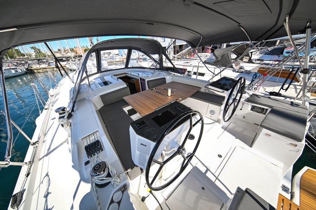 Bavaria C46 — photo 109