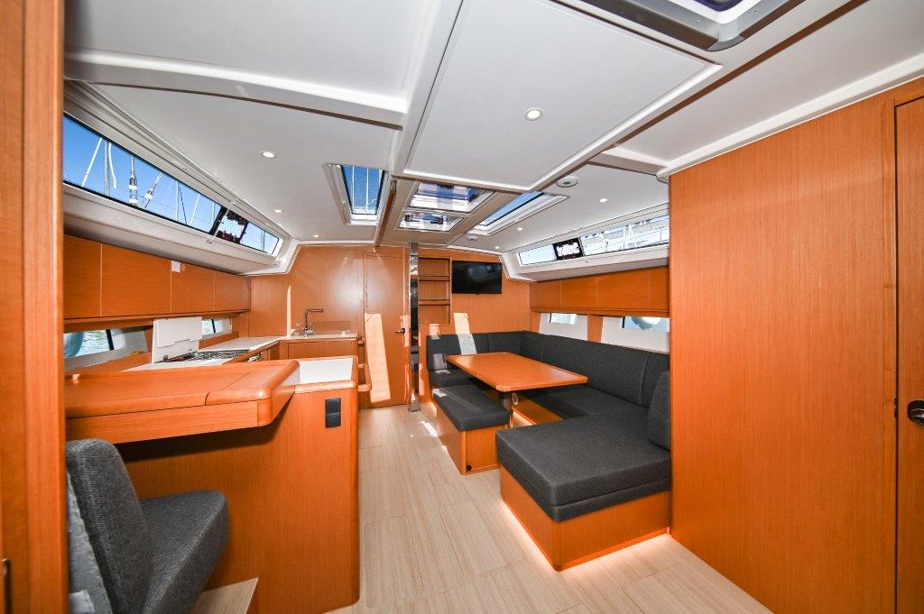 Bavaria C46 — photo 97