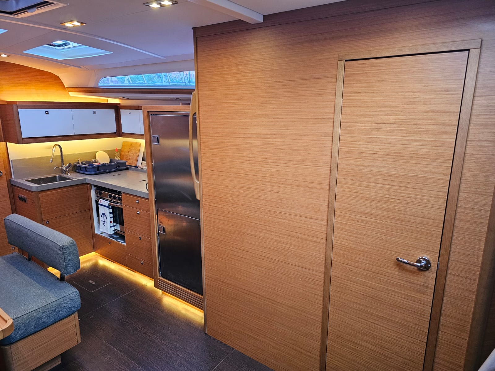 Dufour 470 — photo 2