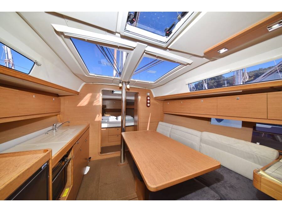 Dufour 382 Grand Large — photo 2