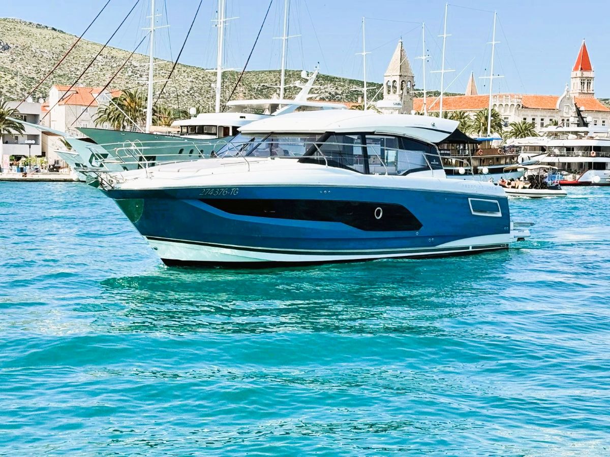 Prestige 420 S — photo 31