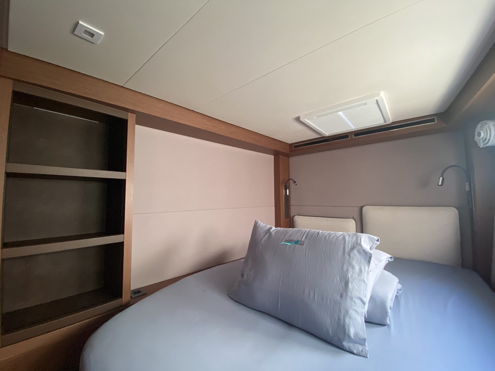 Lagoon 50 — photo 16