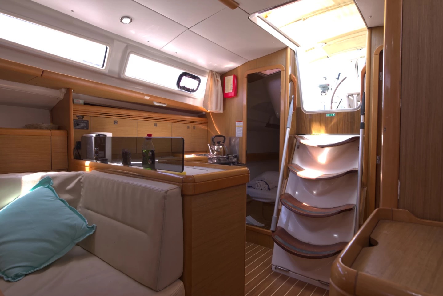 Sun Odyssey 36i — photo 19
