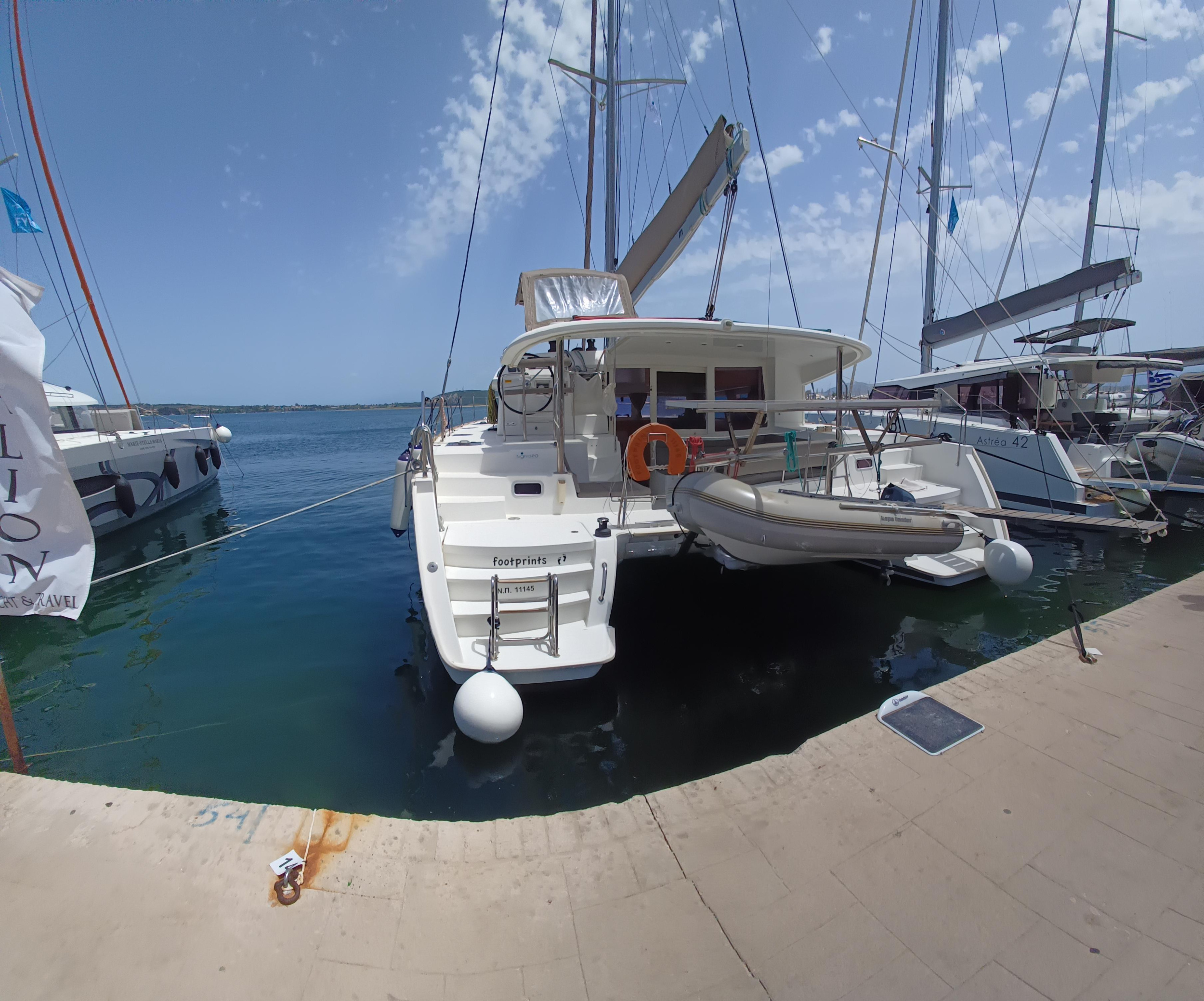 Lagoon 400 S2 — photo 4