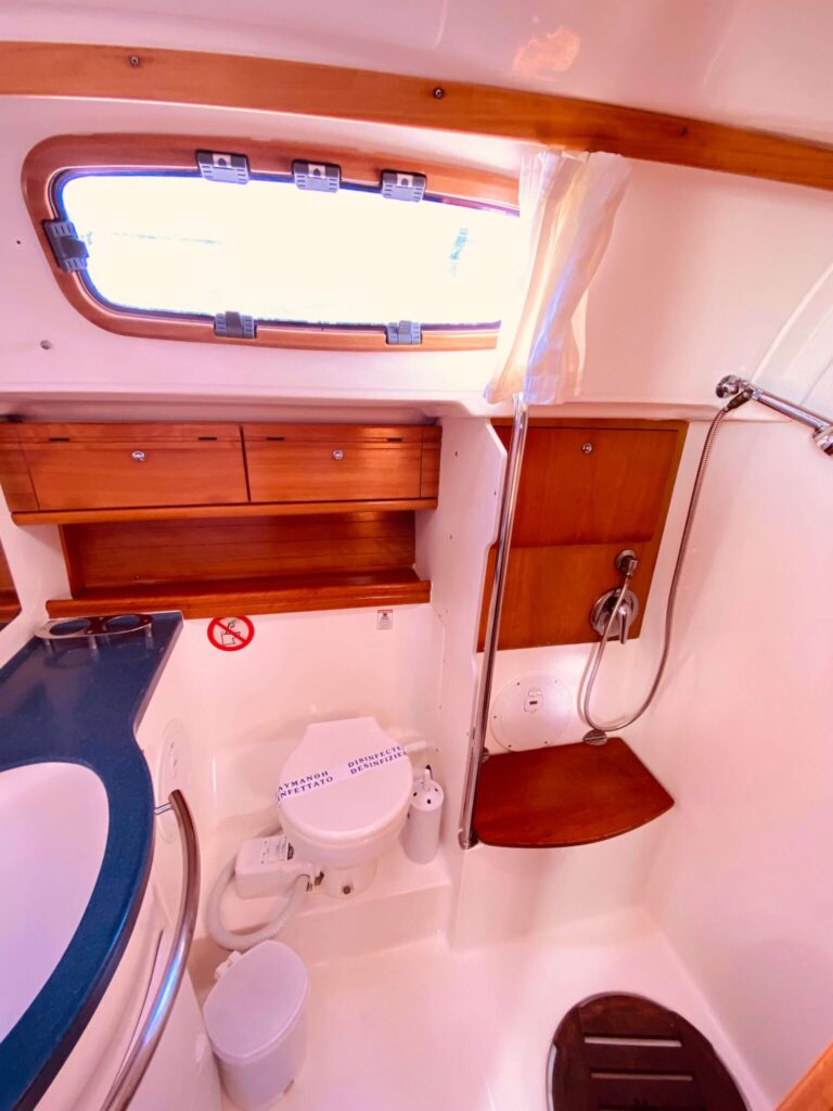 Bavaria 46 Cruiser — photo 7
