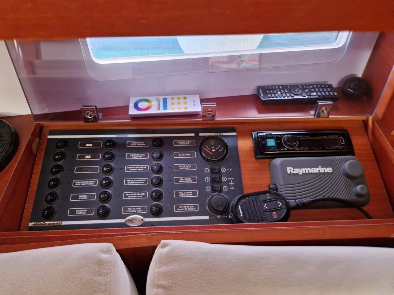Dufour 350 — photo 3