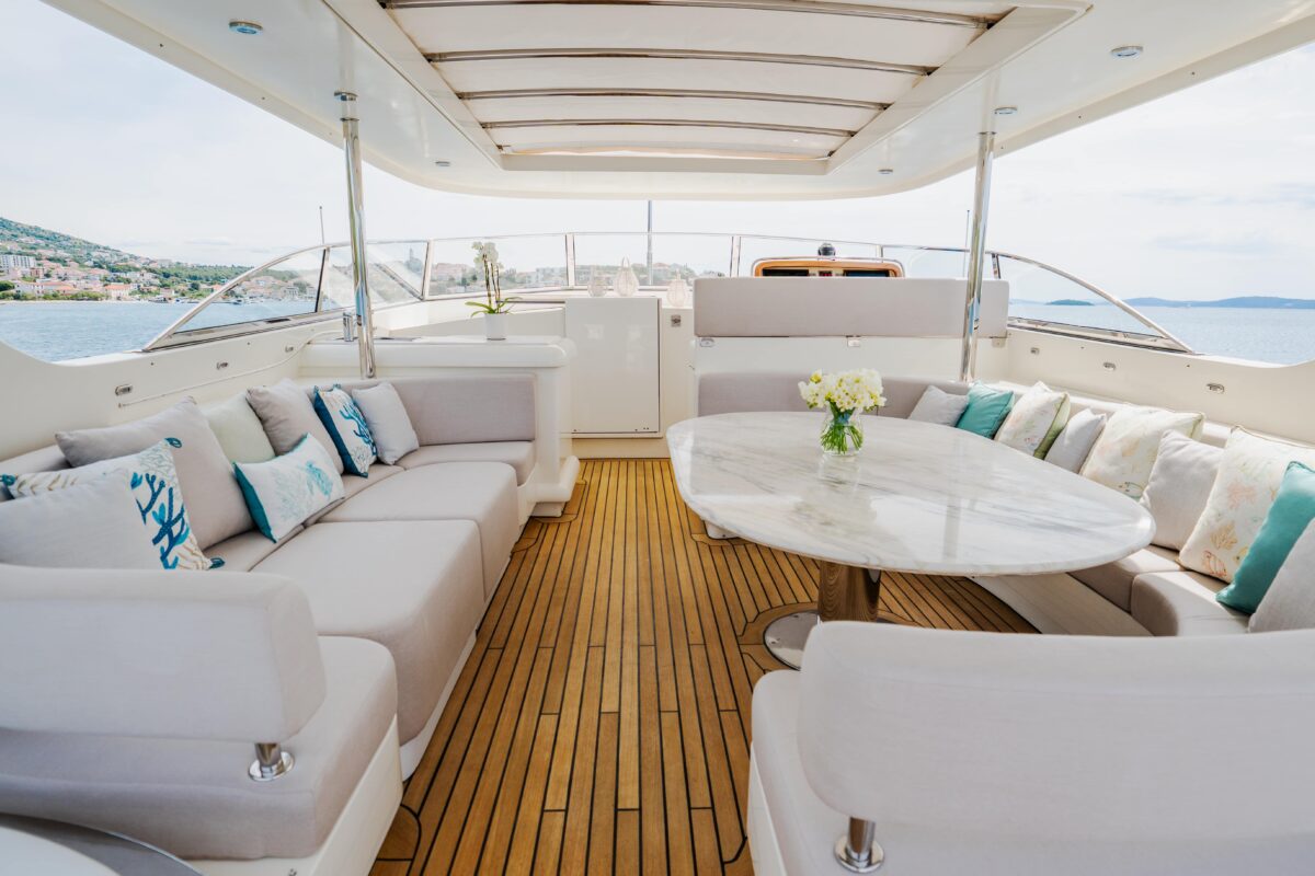 Cyrus Yachts 34M — photo 45