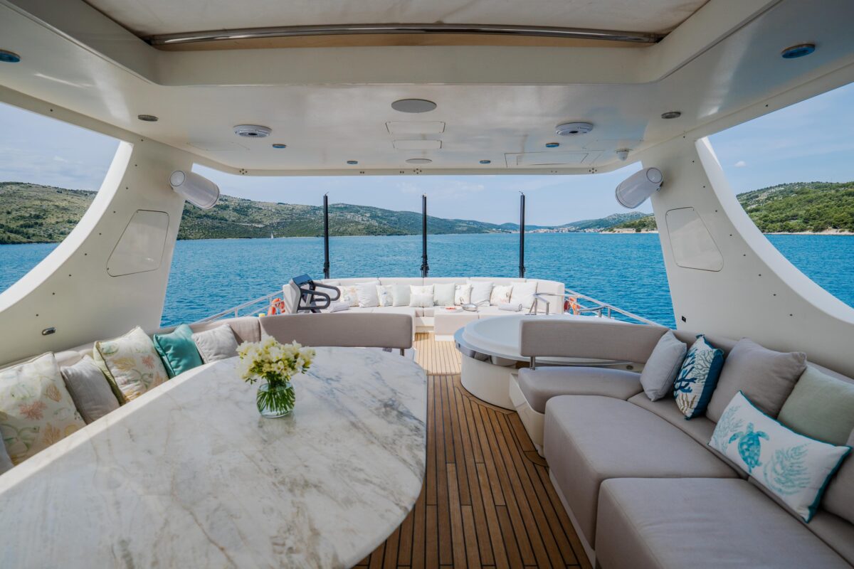 Cyrus Yachts 34M — photo 7