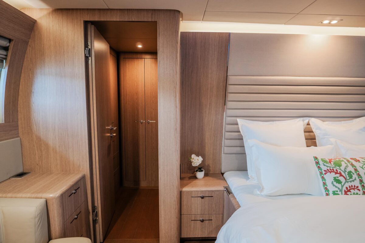 Cyrus Yachts 34M — photo 39