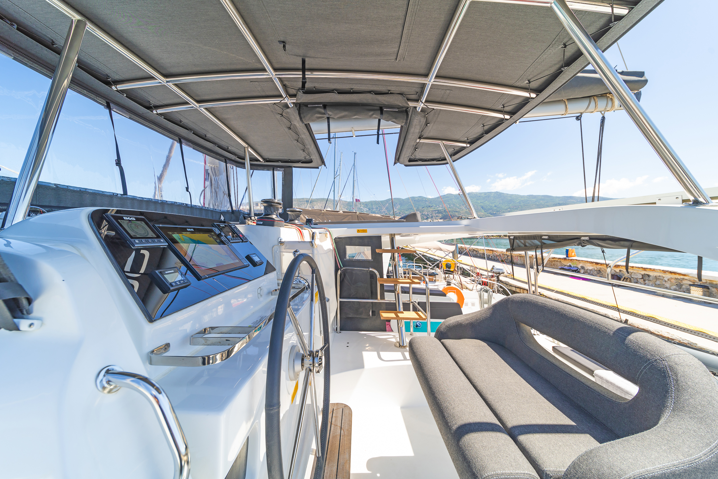 Lagoon 42 & GEN & WM — photo 16