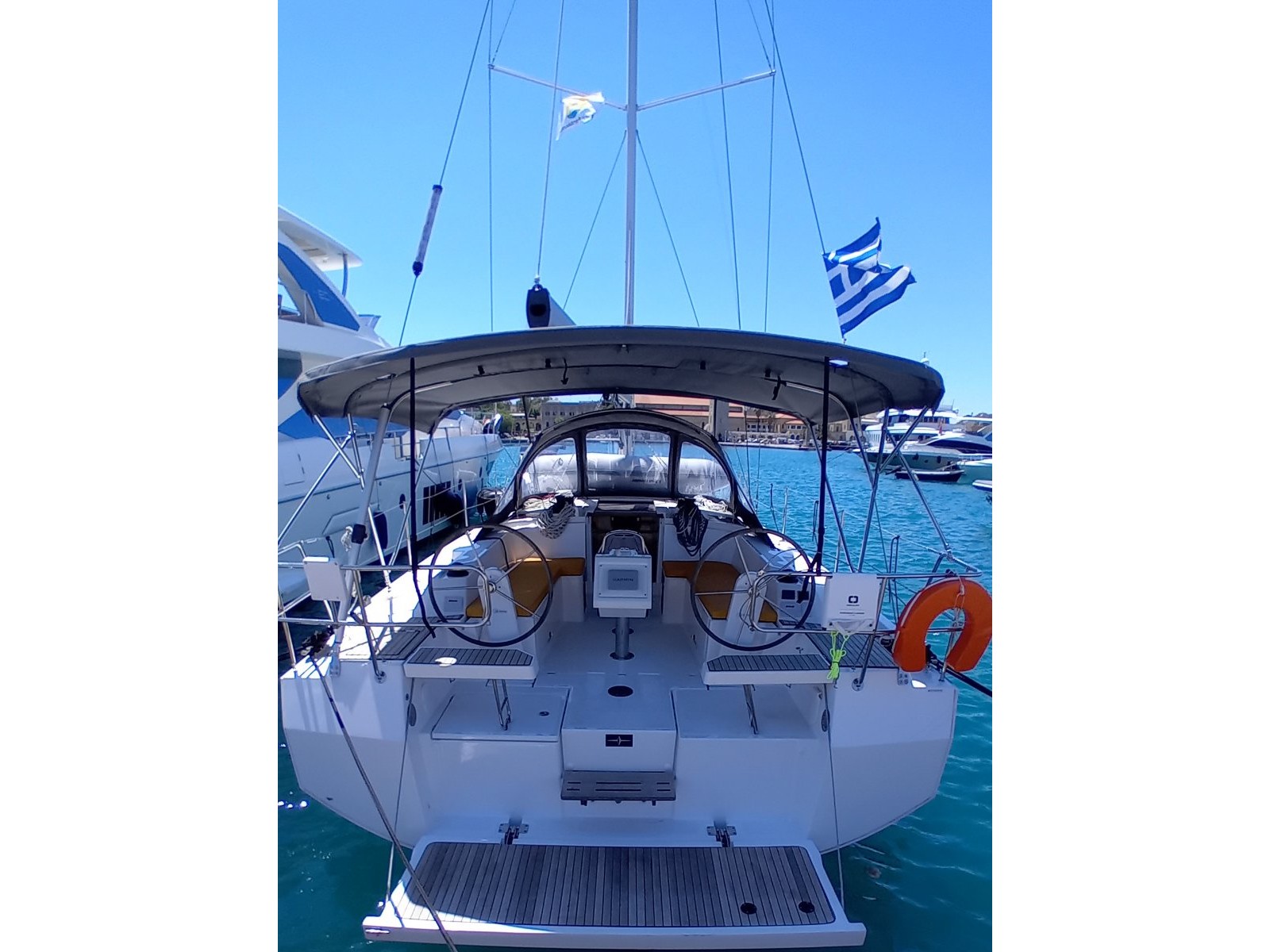 Bavaria 38 Cruiser — photo 1