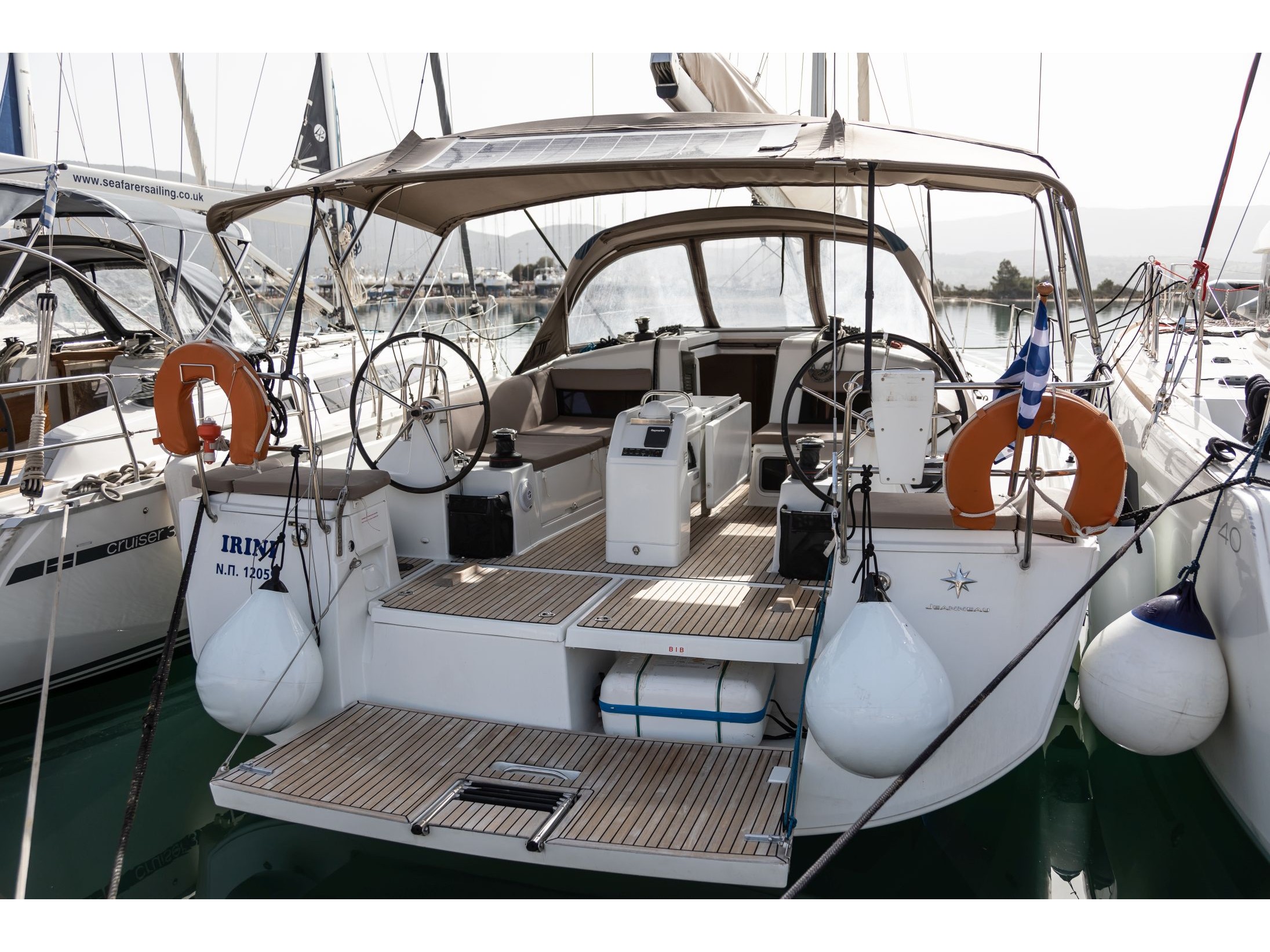 Sun Odyssey 440 — photo 1