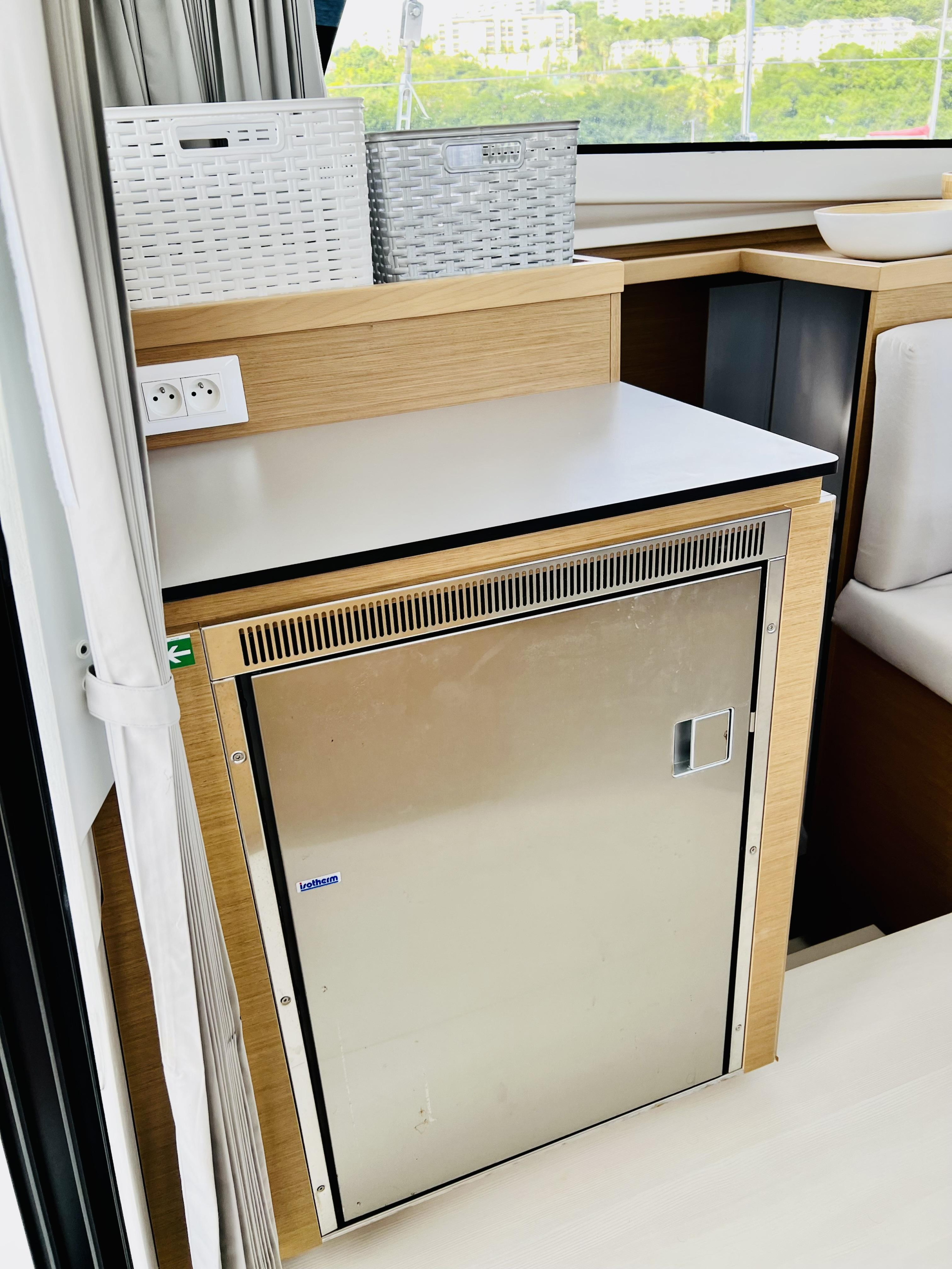 Excess 11 — photo 33