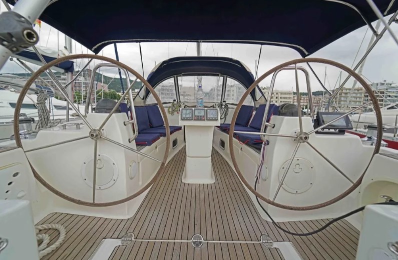 Bavaria 40 Cruiser — photo 9