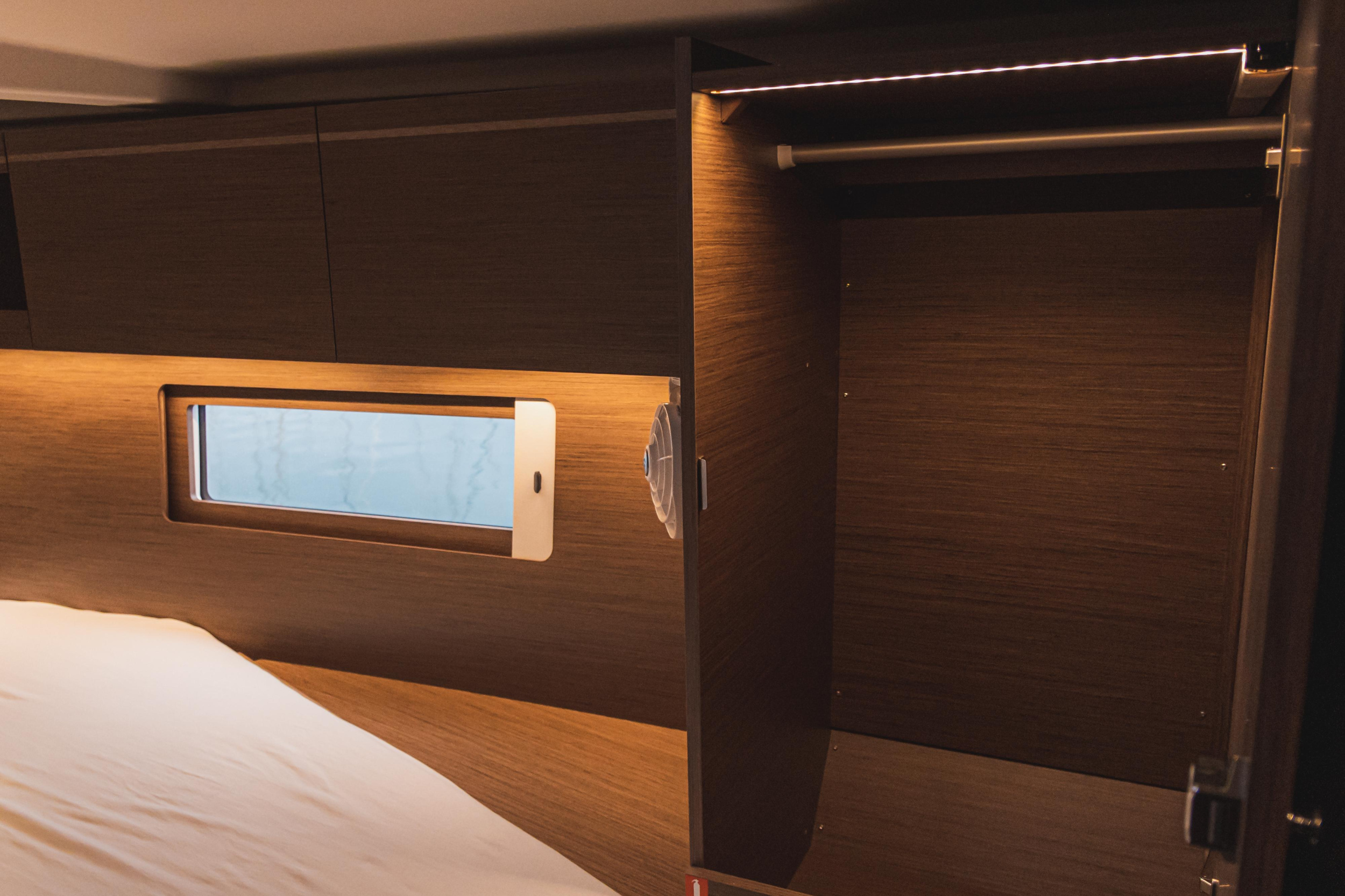 Benetau Oceanis 51.1 — photo 14
