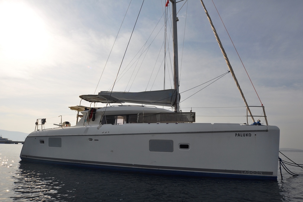 Lagoon 421 — photo 20