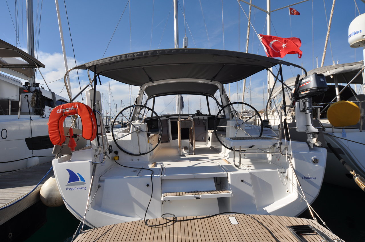 Oceanis 41.1 — photo 10
