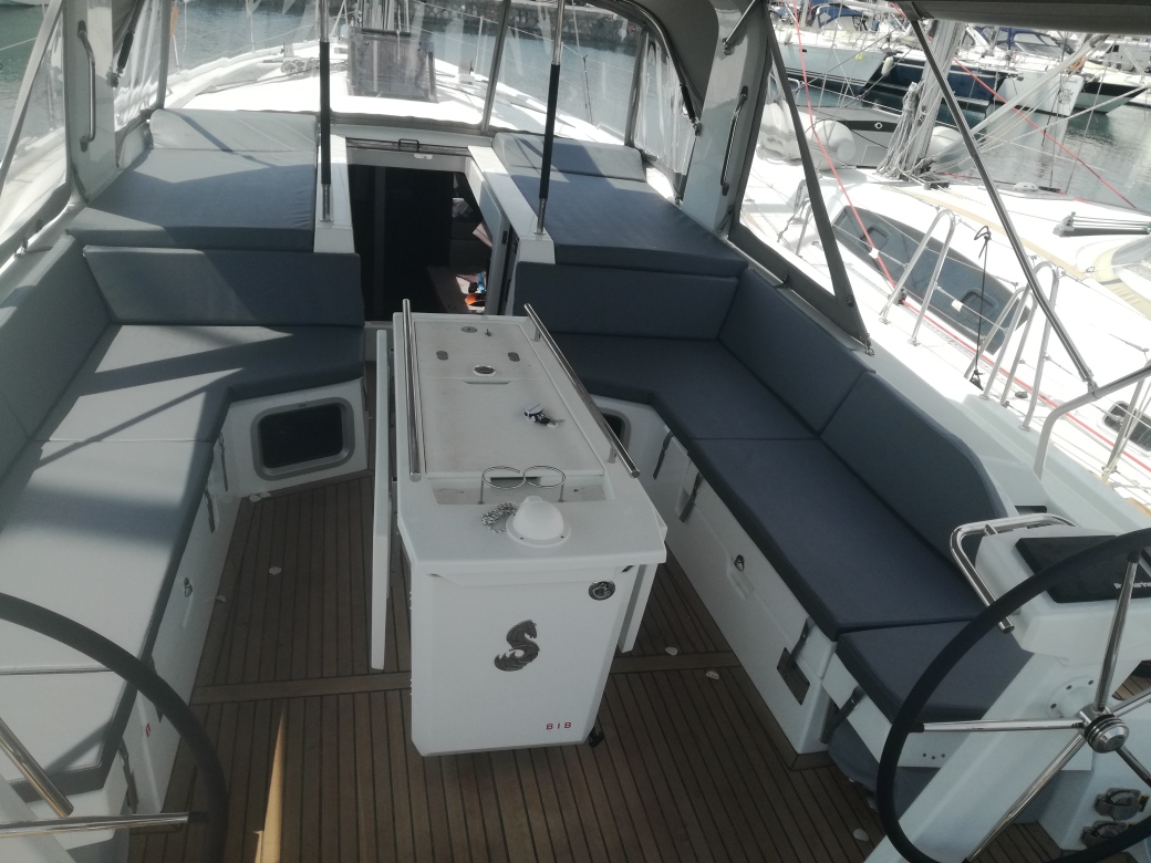 Oceanis 51.1 — photo 5