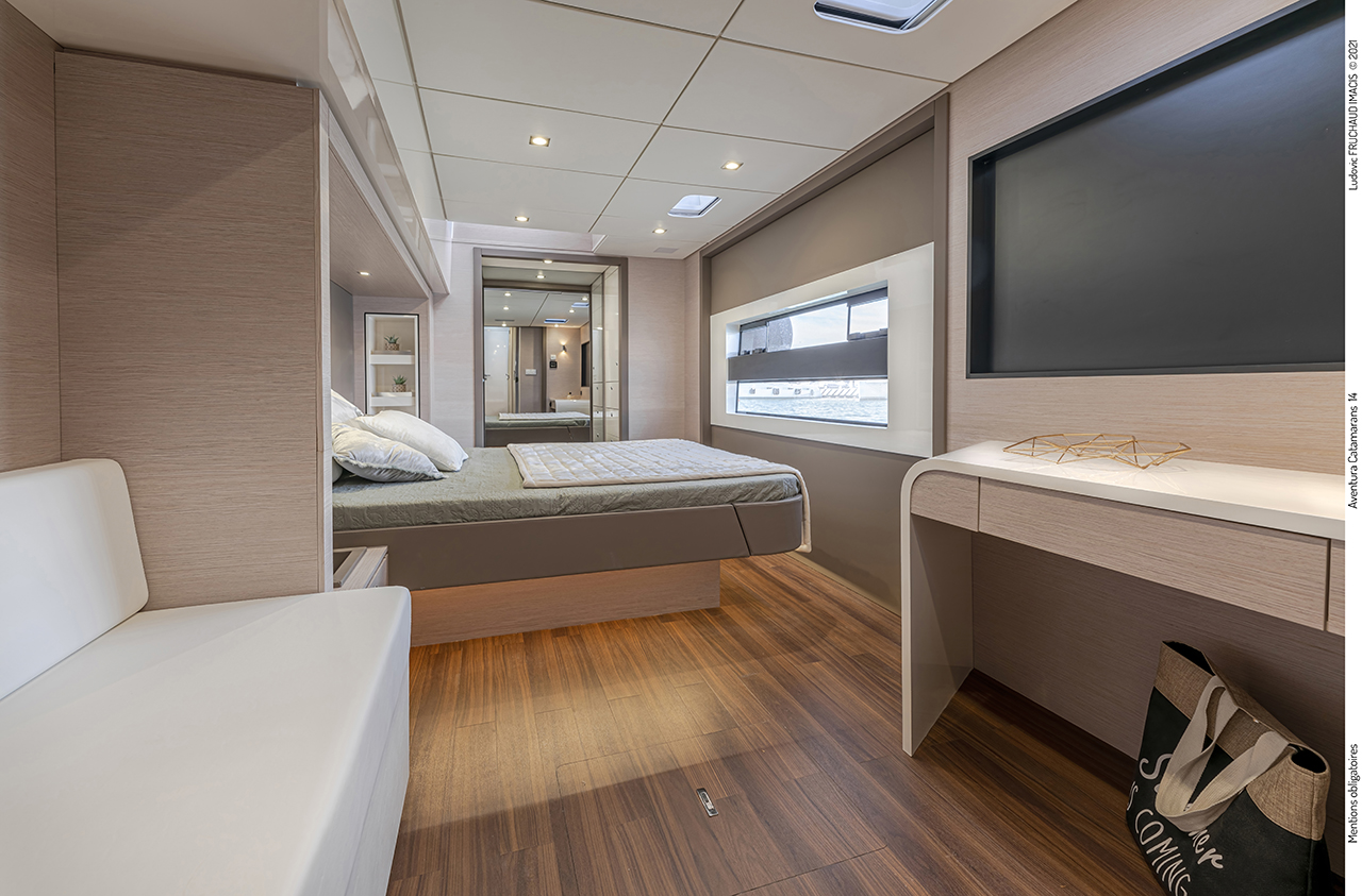 Aventura 56 MY — photo 9