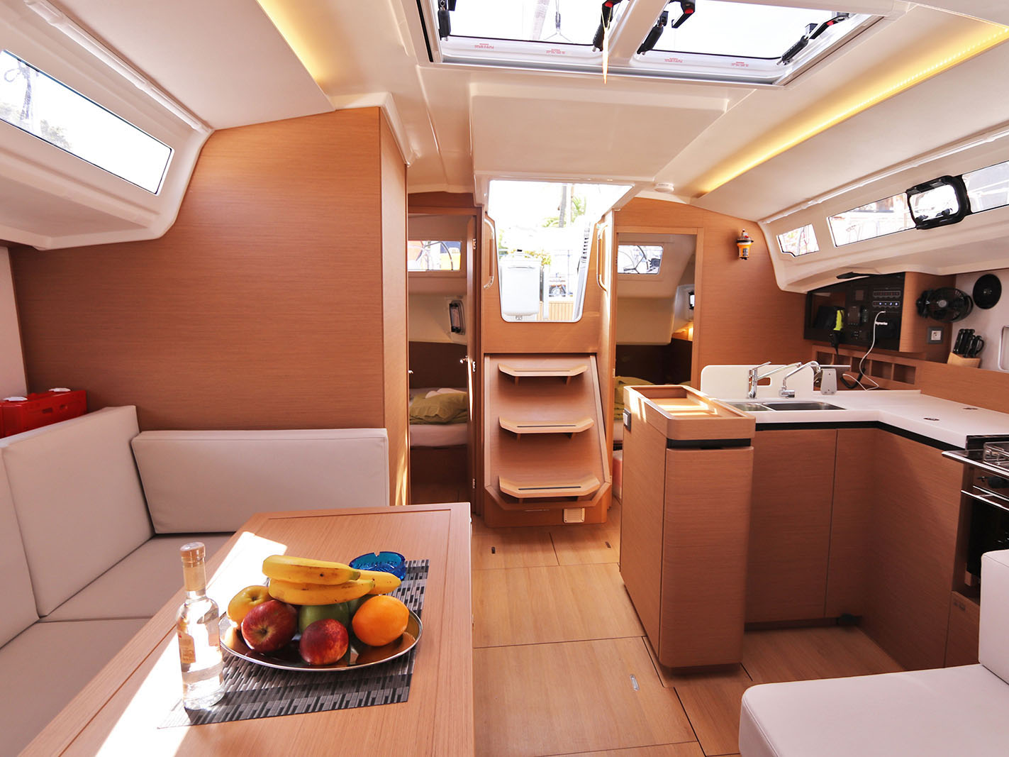 Sun Odyssey 410 — photo 11