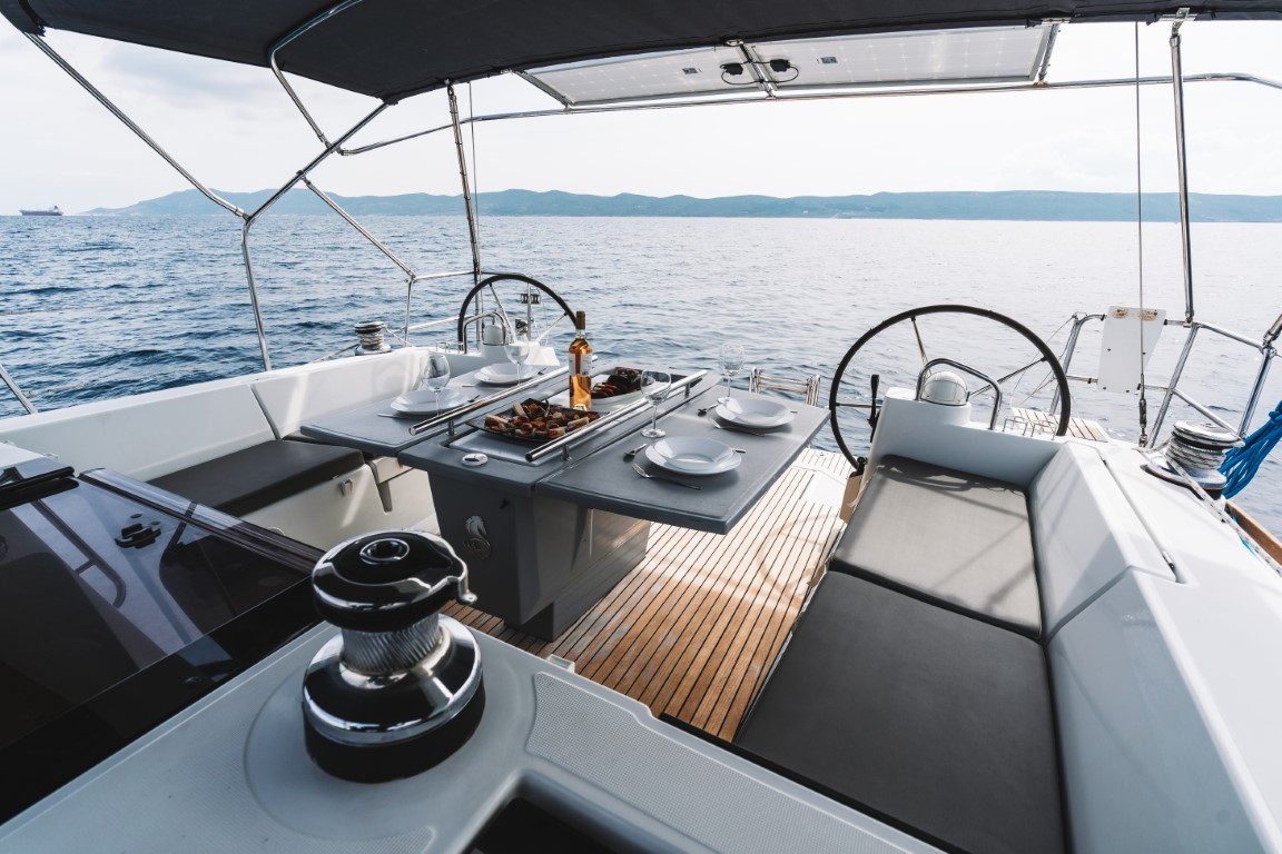 Oceanis 45 — photo 9