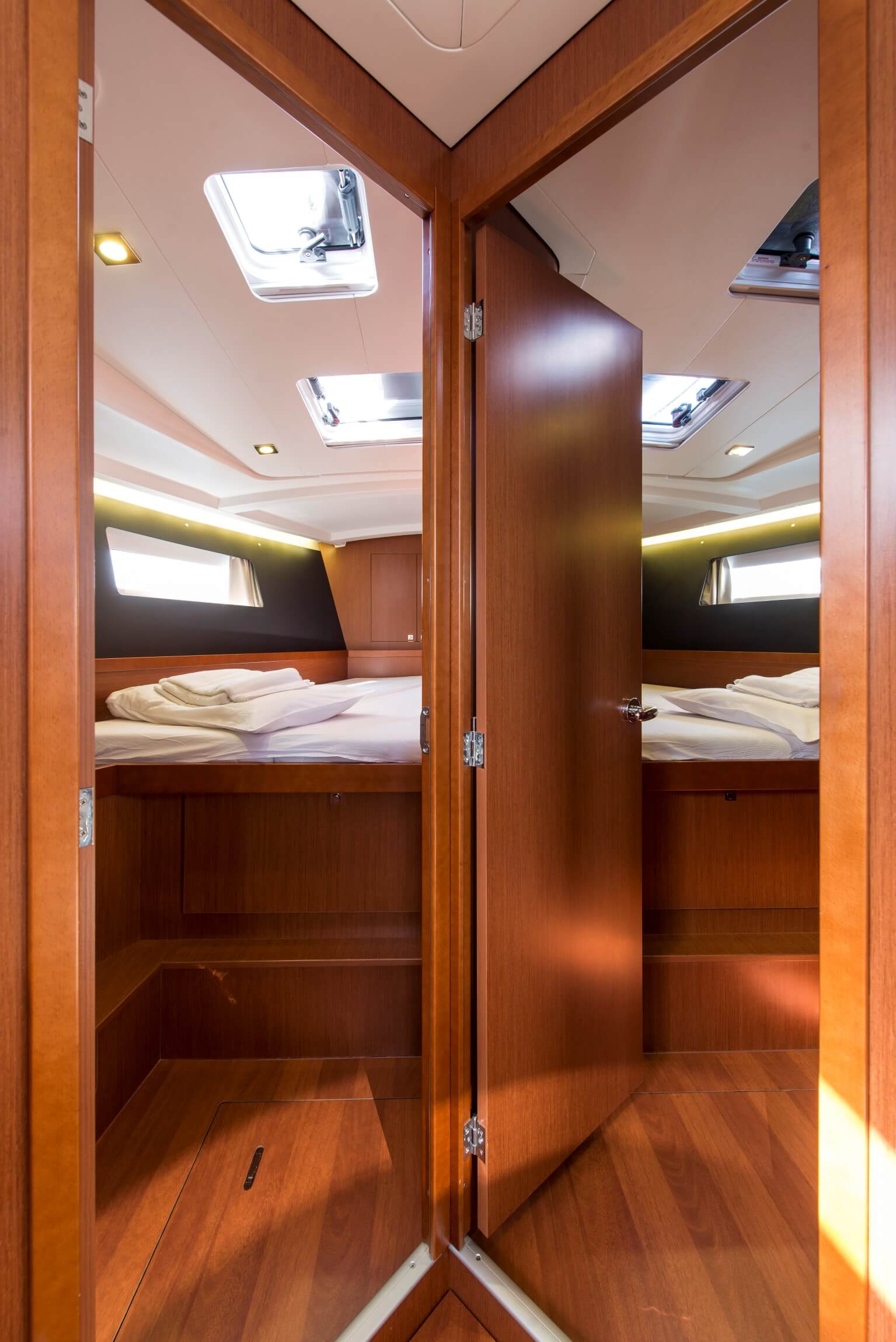 Oceanis 45 — photo 19