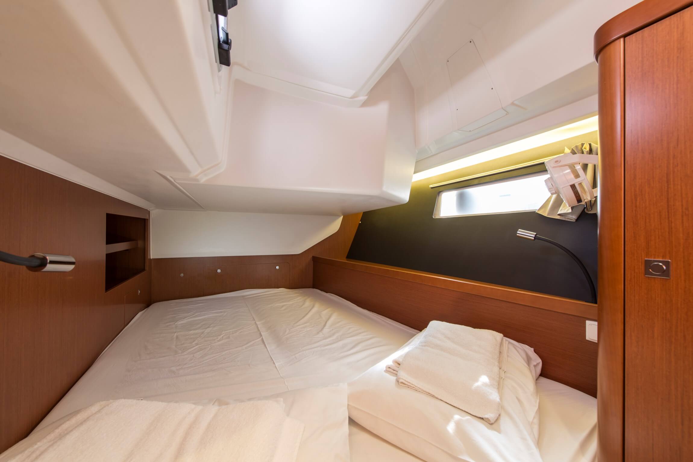 Oceanis 45 — photo 13