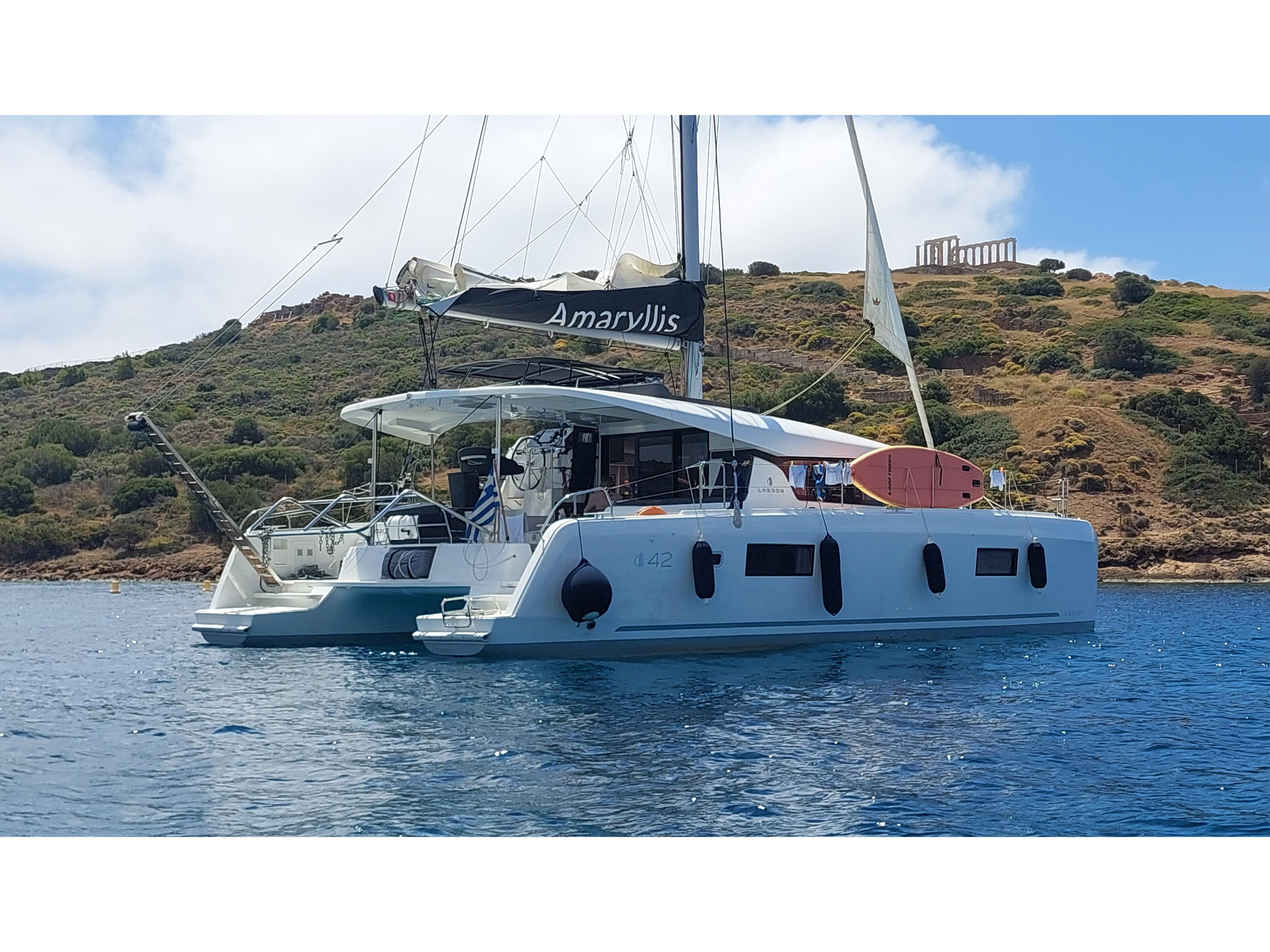 Lagoon 42 — photo 1