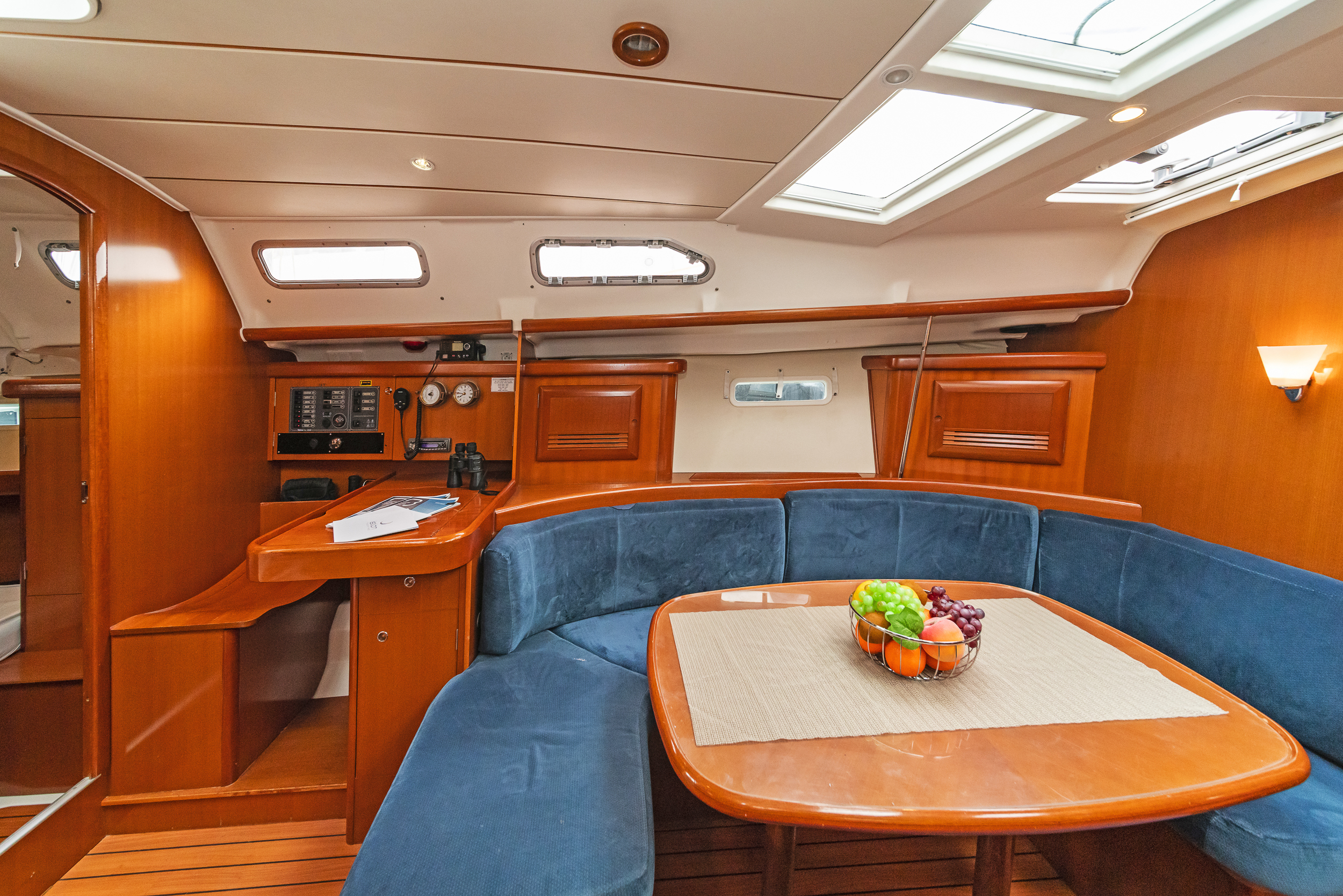 Oceanis 393 — photo 12
