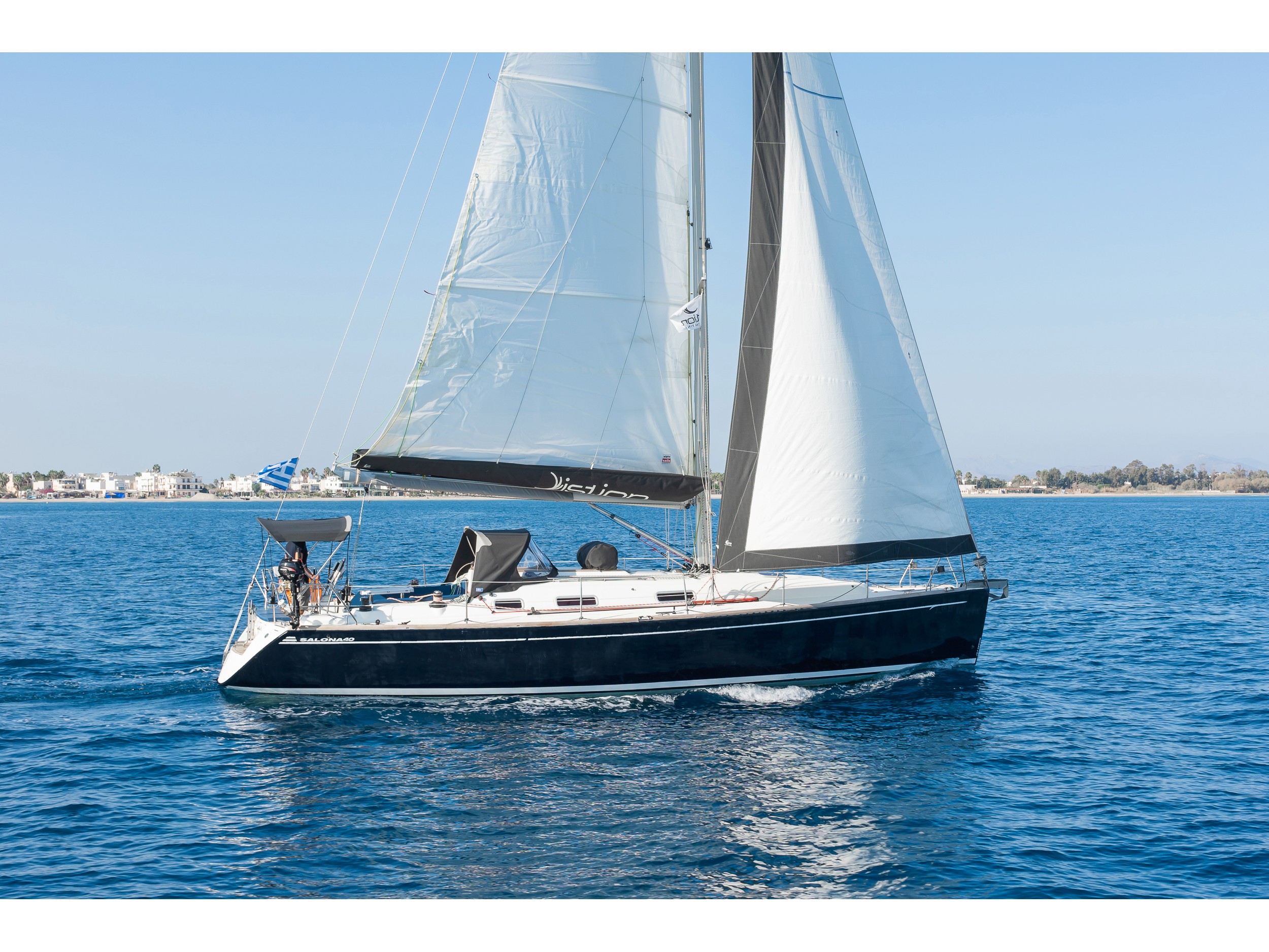Salona 40 — photo 1