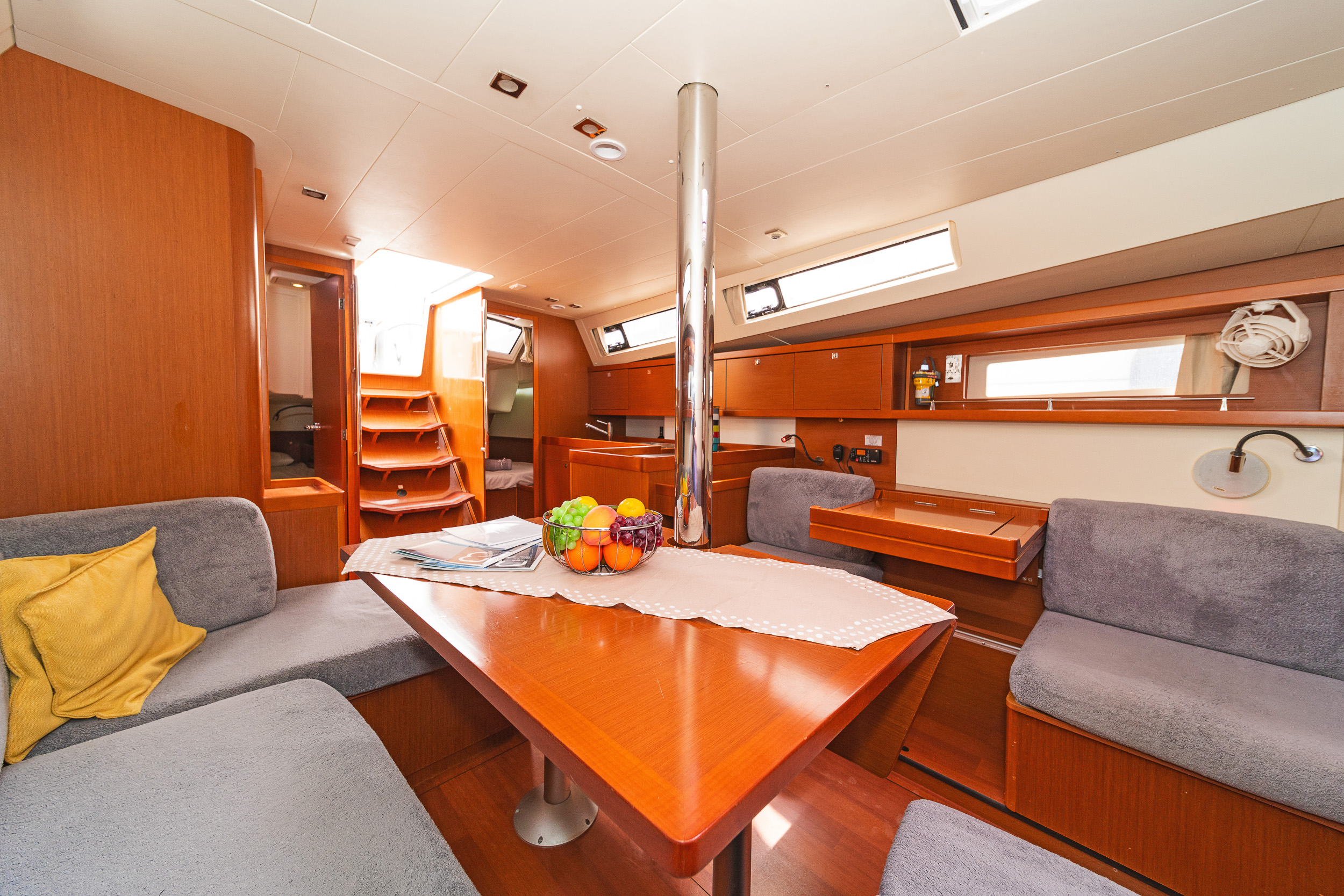 Oceanis 41 — photo 3