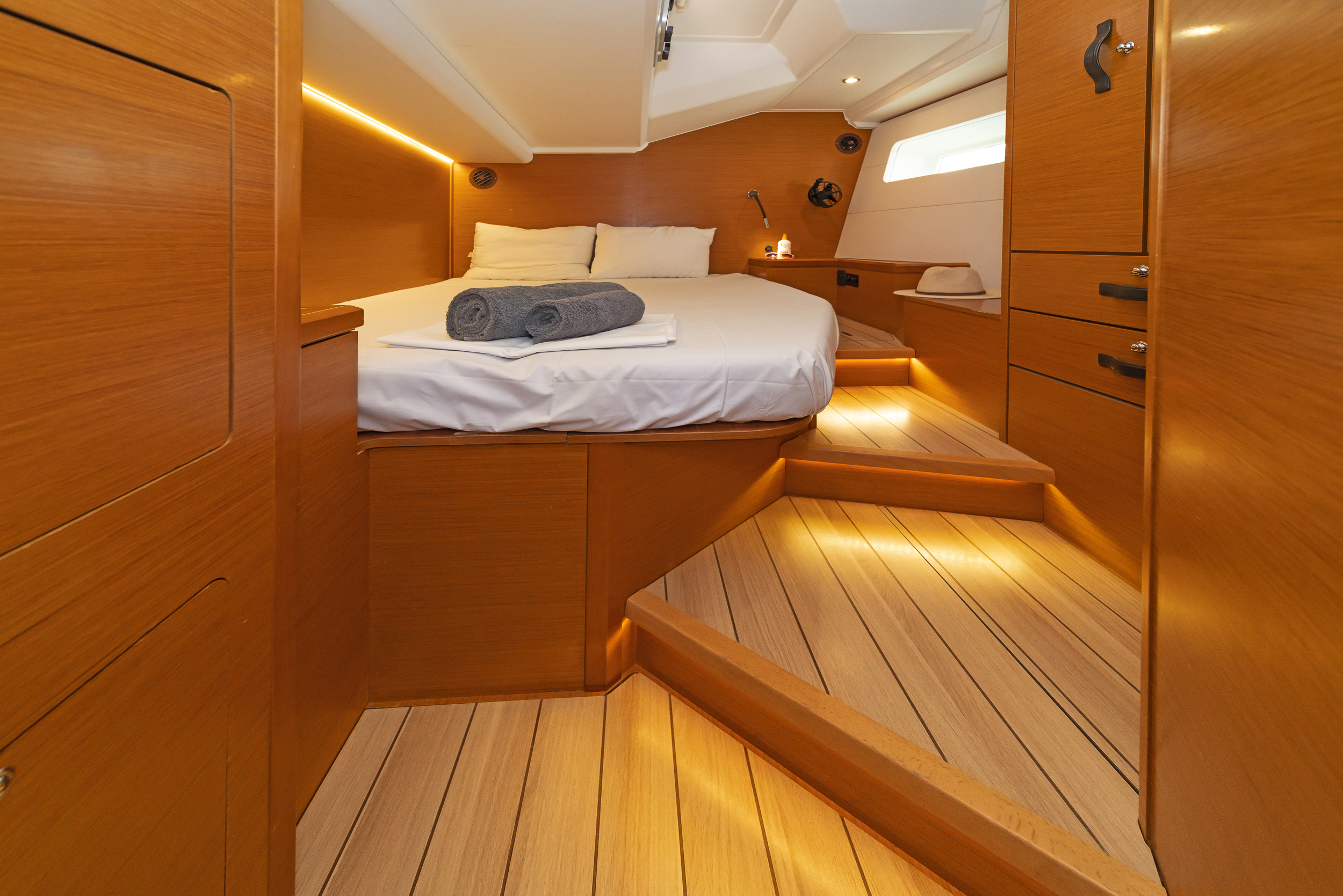 Jeanneau 54 & GEN — photo 20
