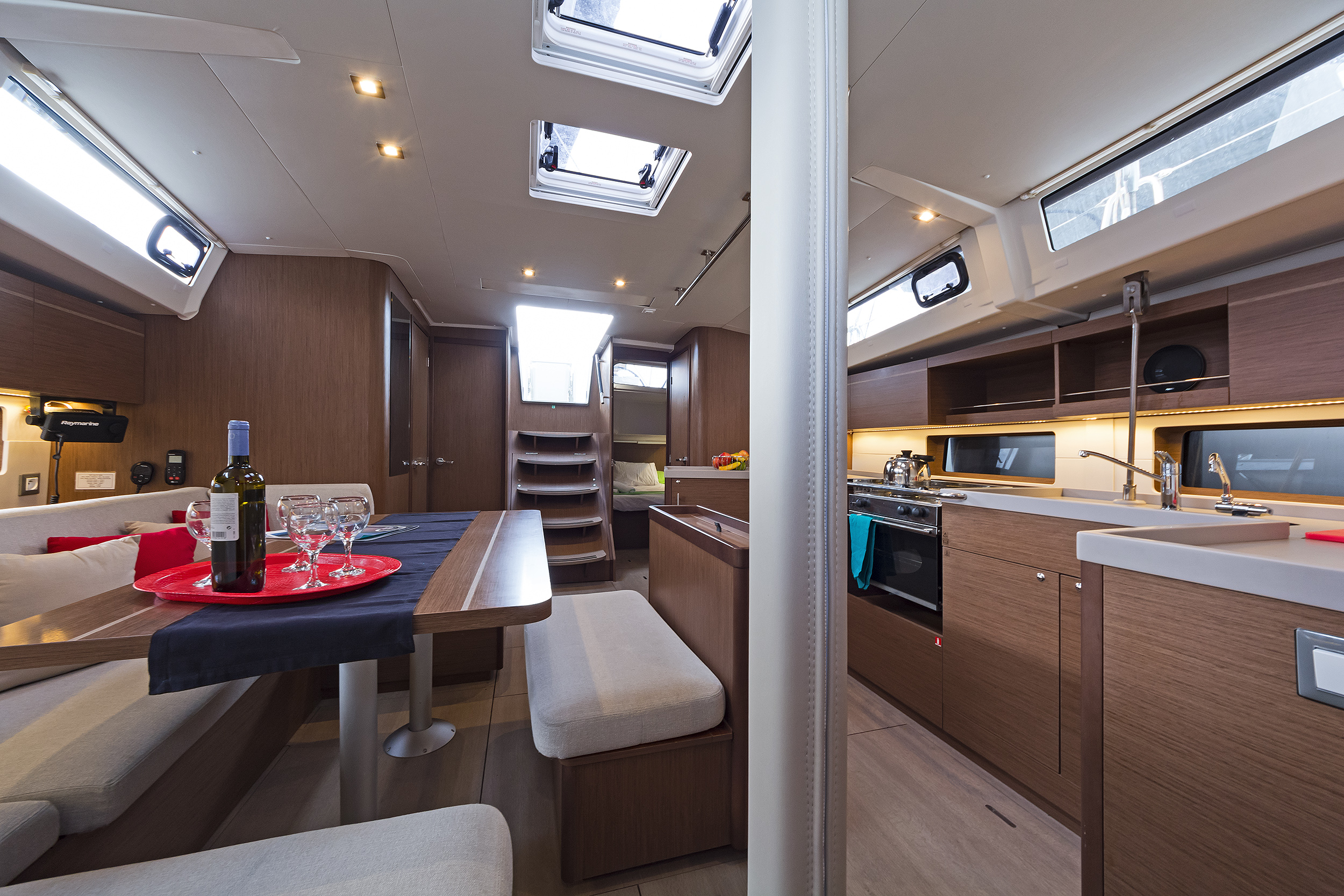 Oceanis 46.1 (5/3) — photo 25