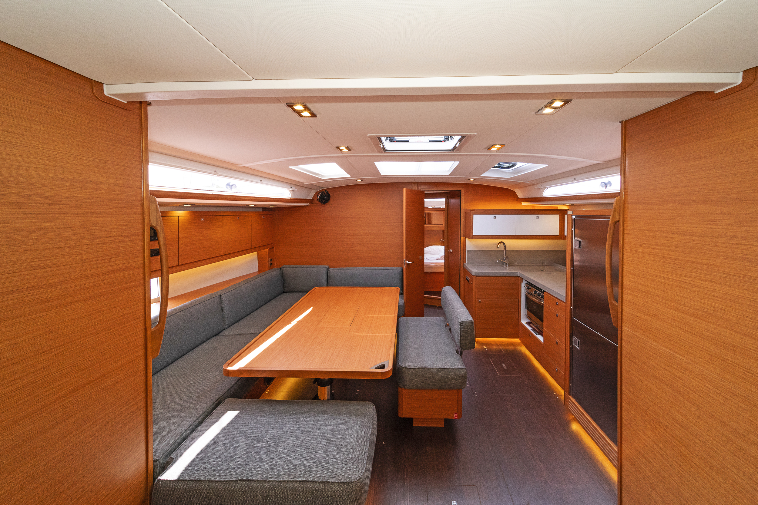 Dufour 470 — photo 25