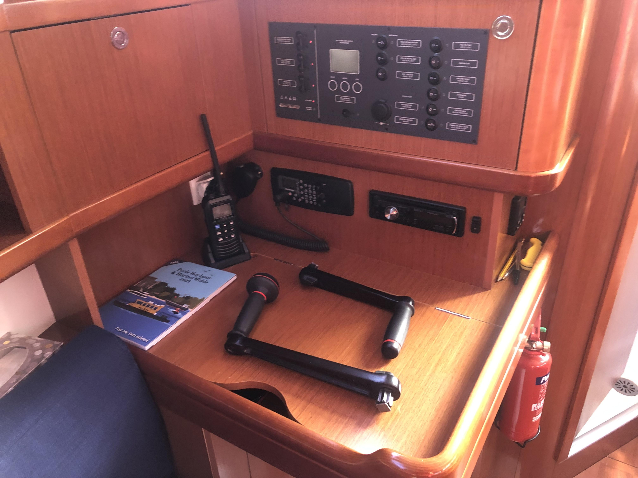 Oceanis 31 — photo 9