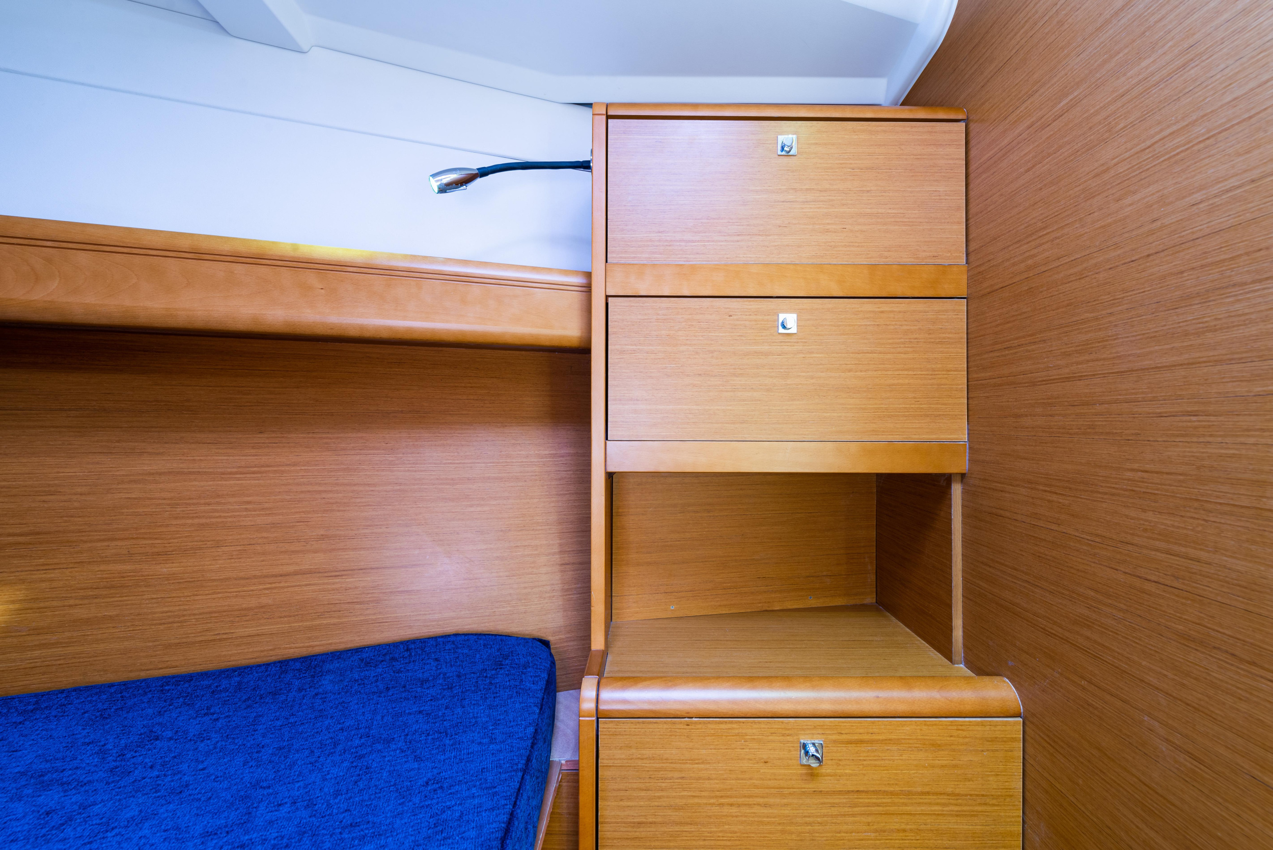 Jeanneau Sun Odyssey 379 — photo 21