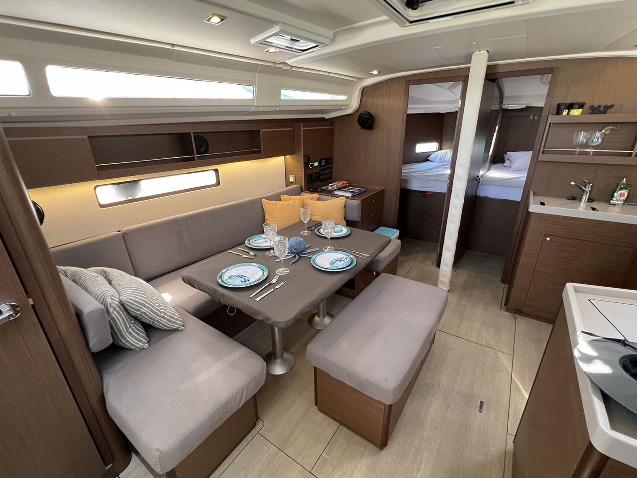 Oceanis 40.1 — photo 20