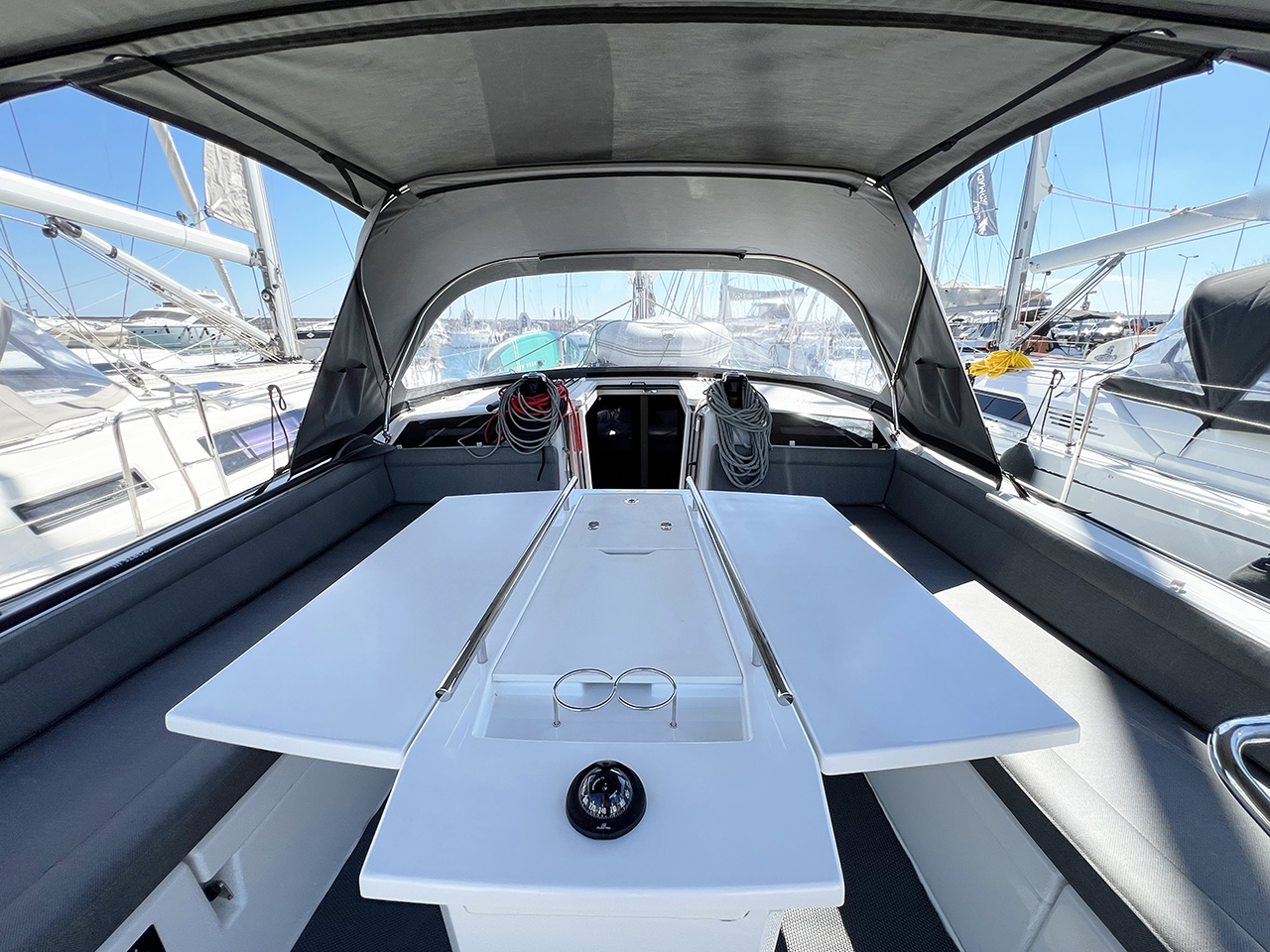 Oceanis 40.1 — photo 3