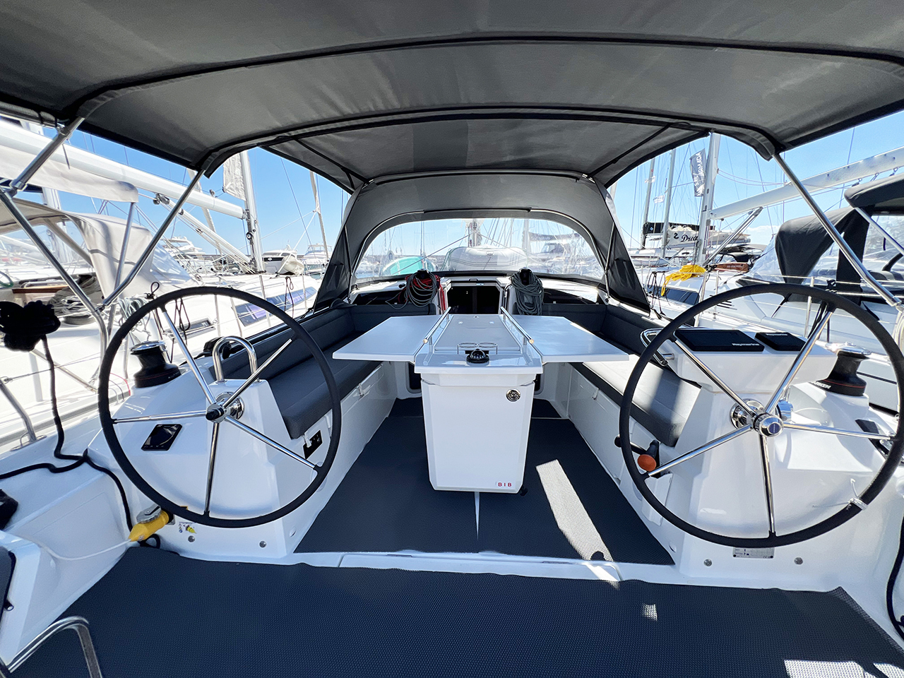 Oceanis 40.1 — photo 9