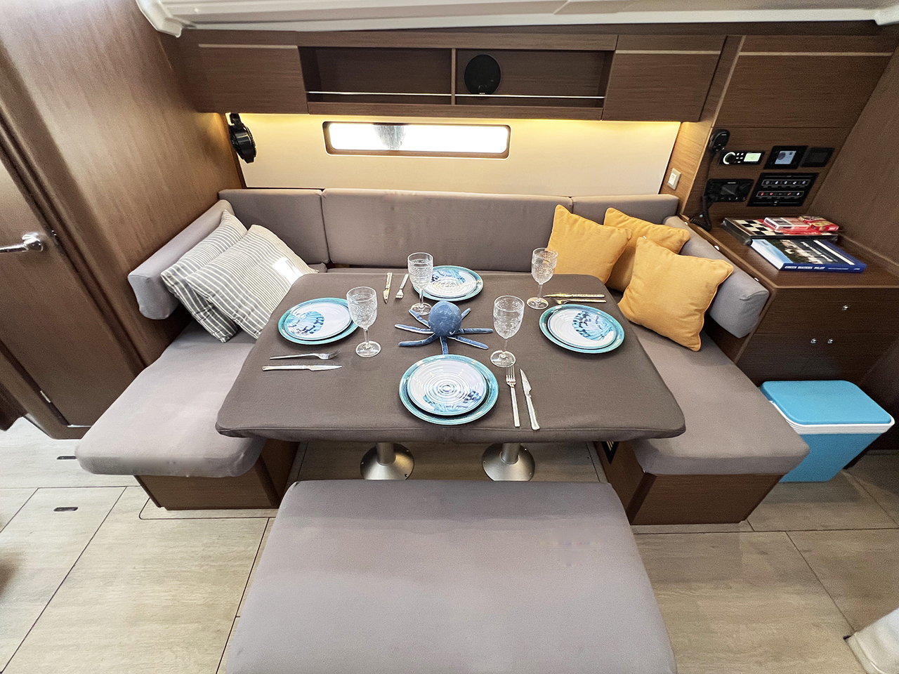 Oceanis 40.1 — photo 19