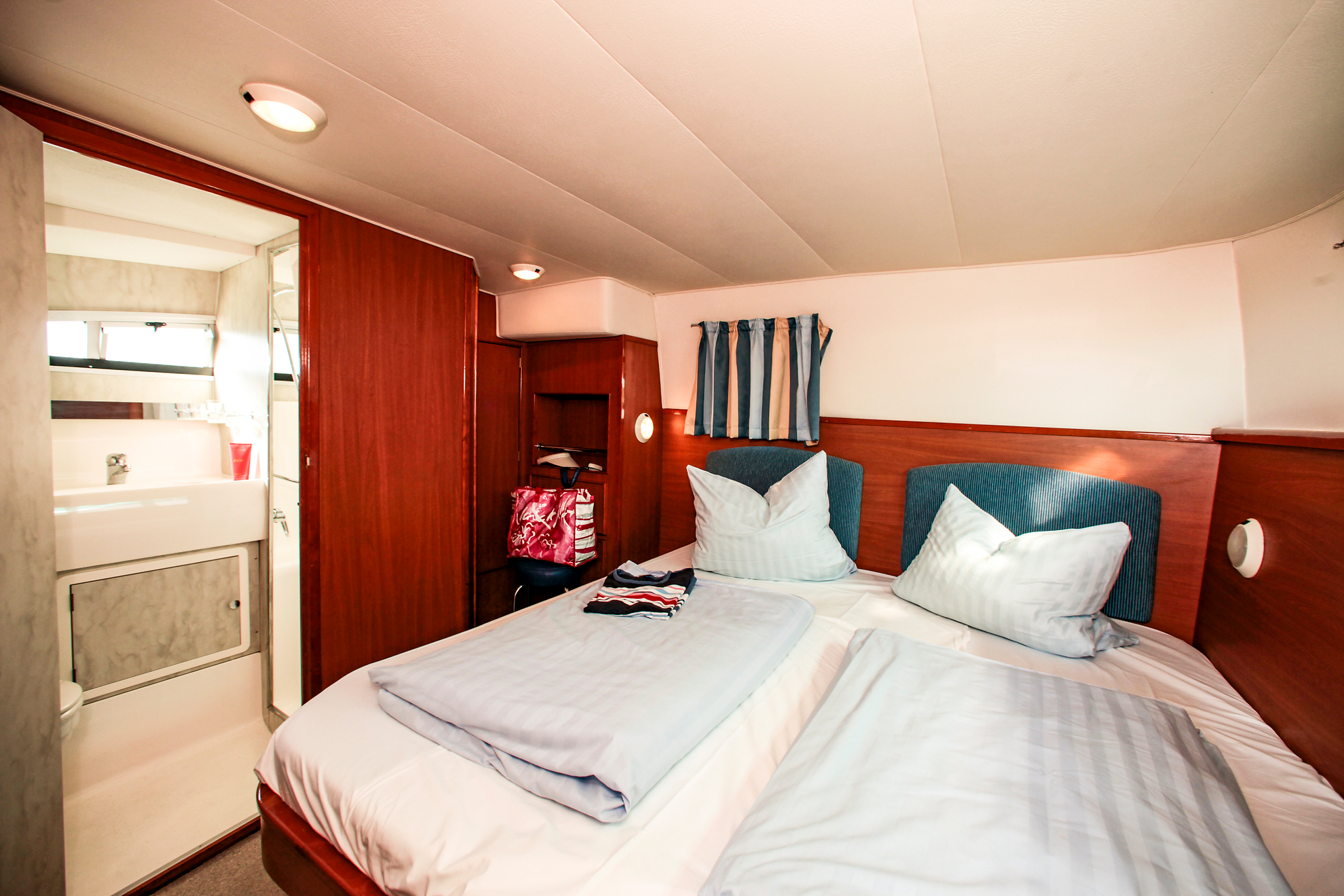 Haines 1070 — photo 21