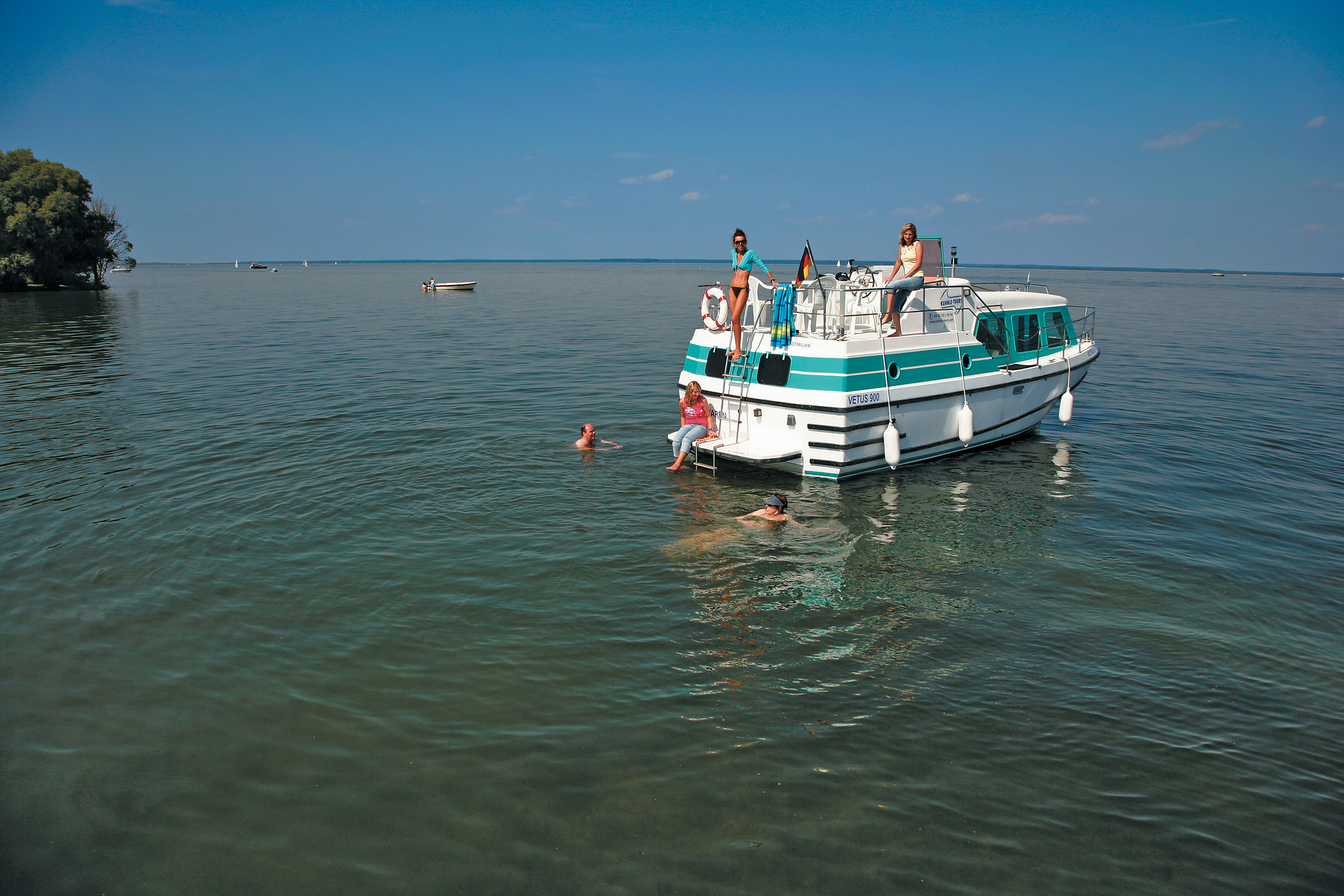 Vetus 900 — photo 13