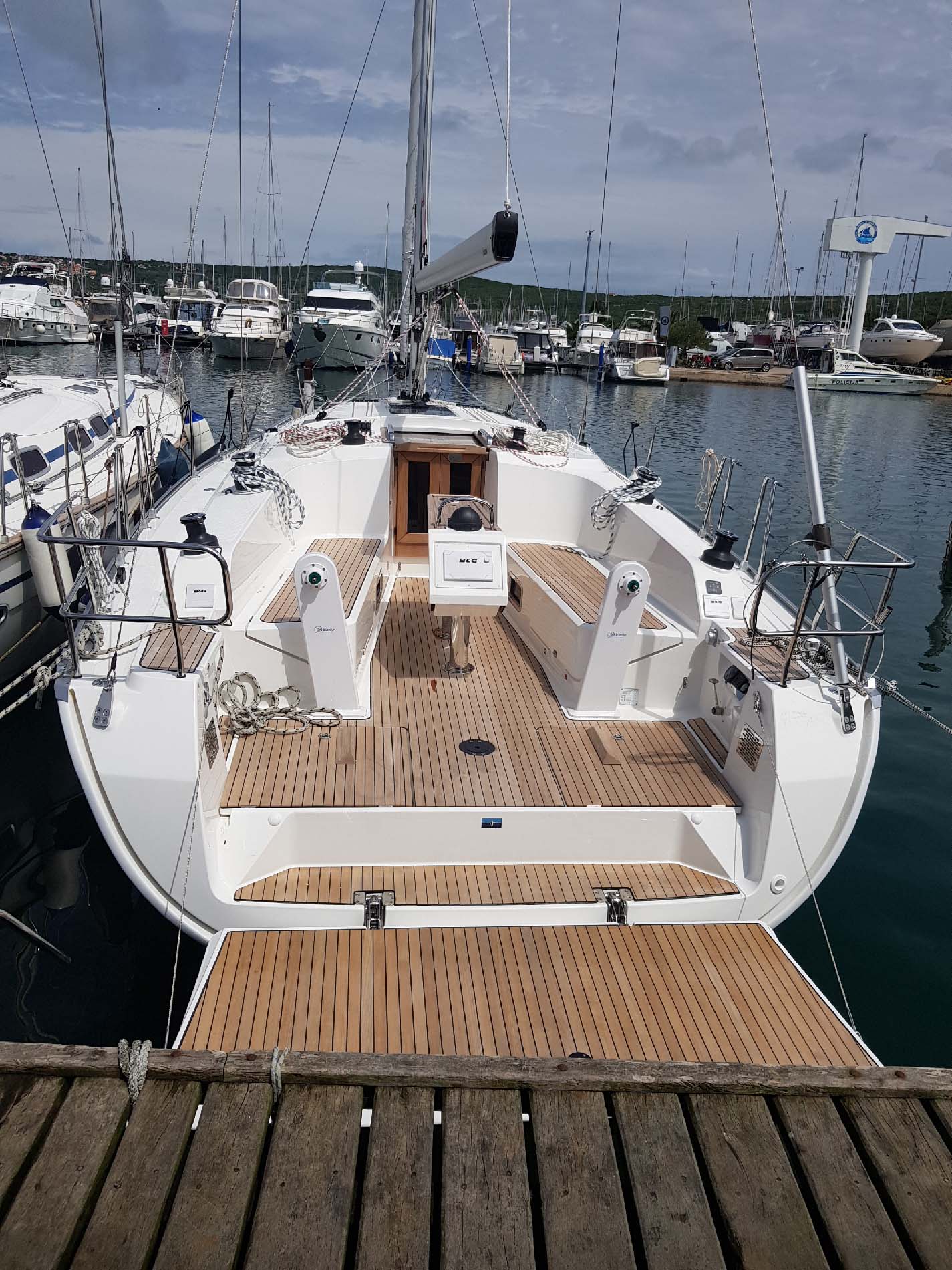 Bavaria 41 — photo 7